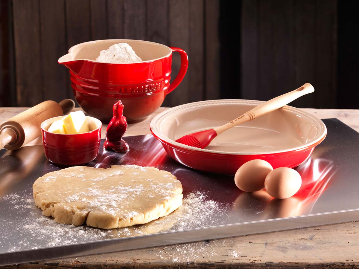 An Expert Guide to Le Creuset Pie Dishes