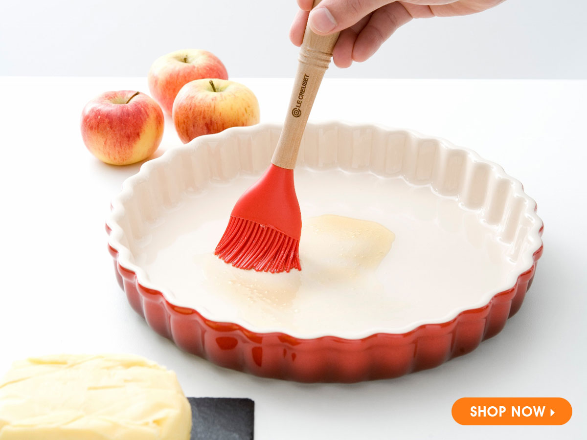 https://www.lecreuset.co.za/blog/wp-content/uploads/2014/05/Le-Creuset-Silicon-Basting-Brush1.jpg