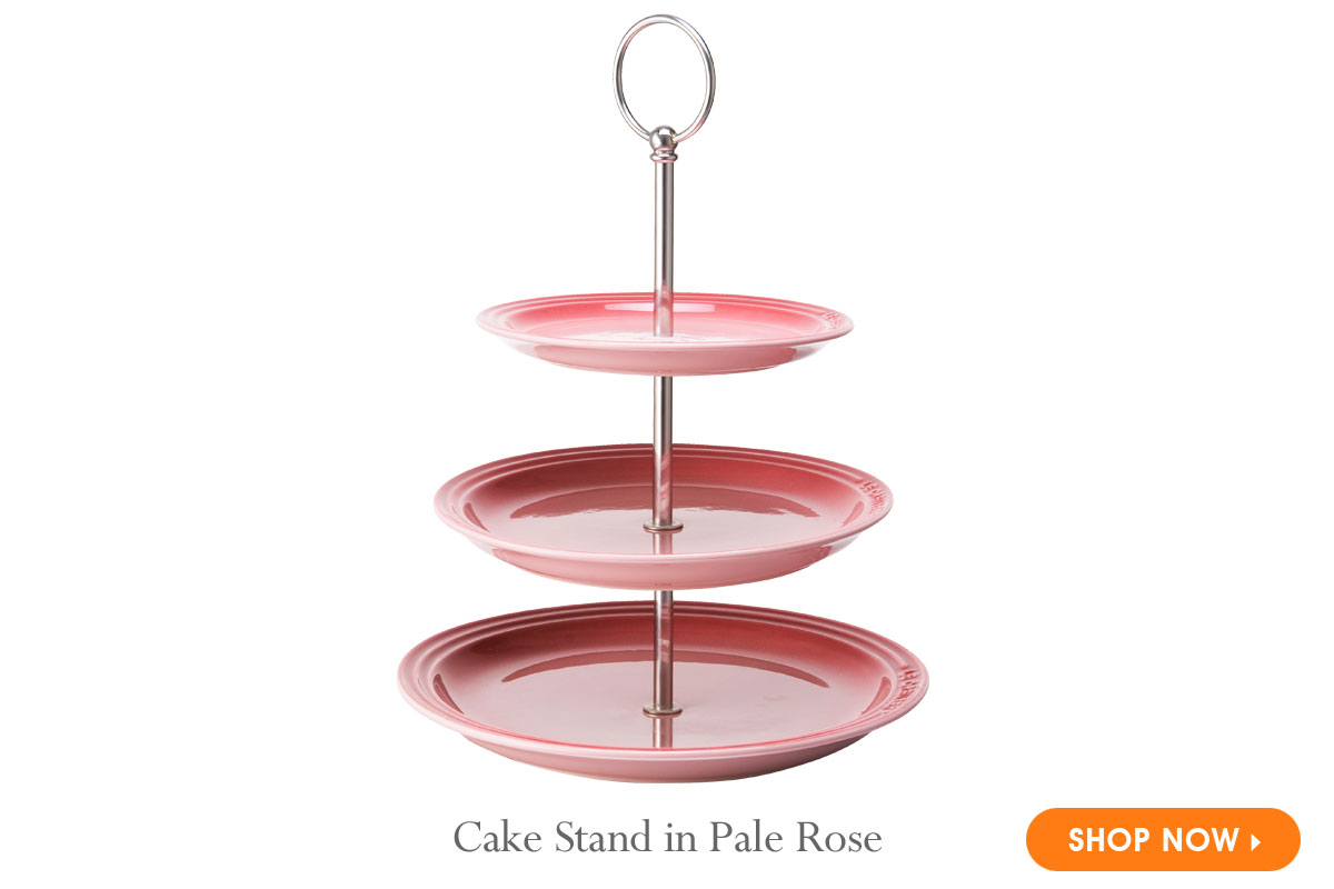 Le Creuset Cake Stand in Pale Rose