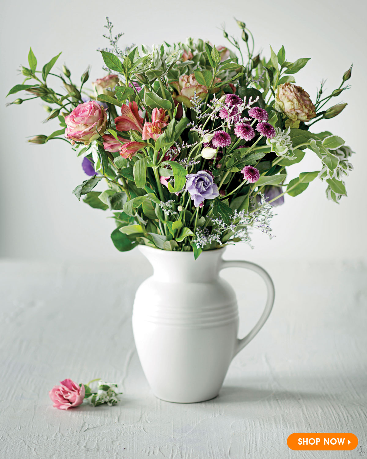Flowers-in-Le-Creuset-Stoneware-Jug