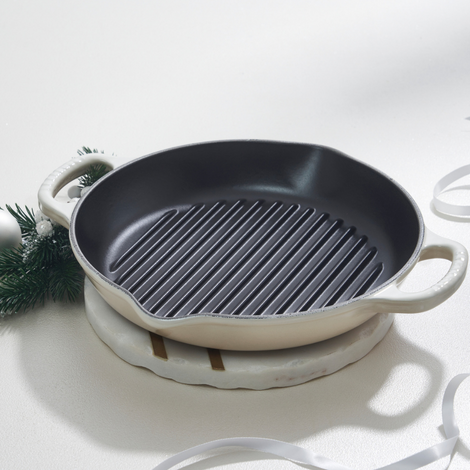 Le Creuset Deep Round Grill Pan - MyToque